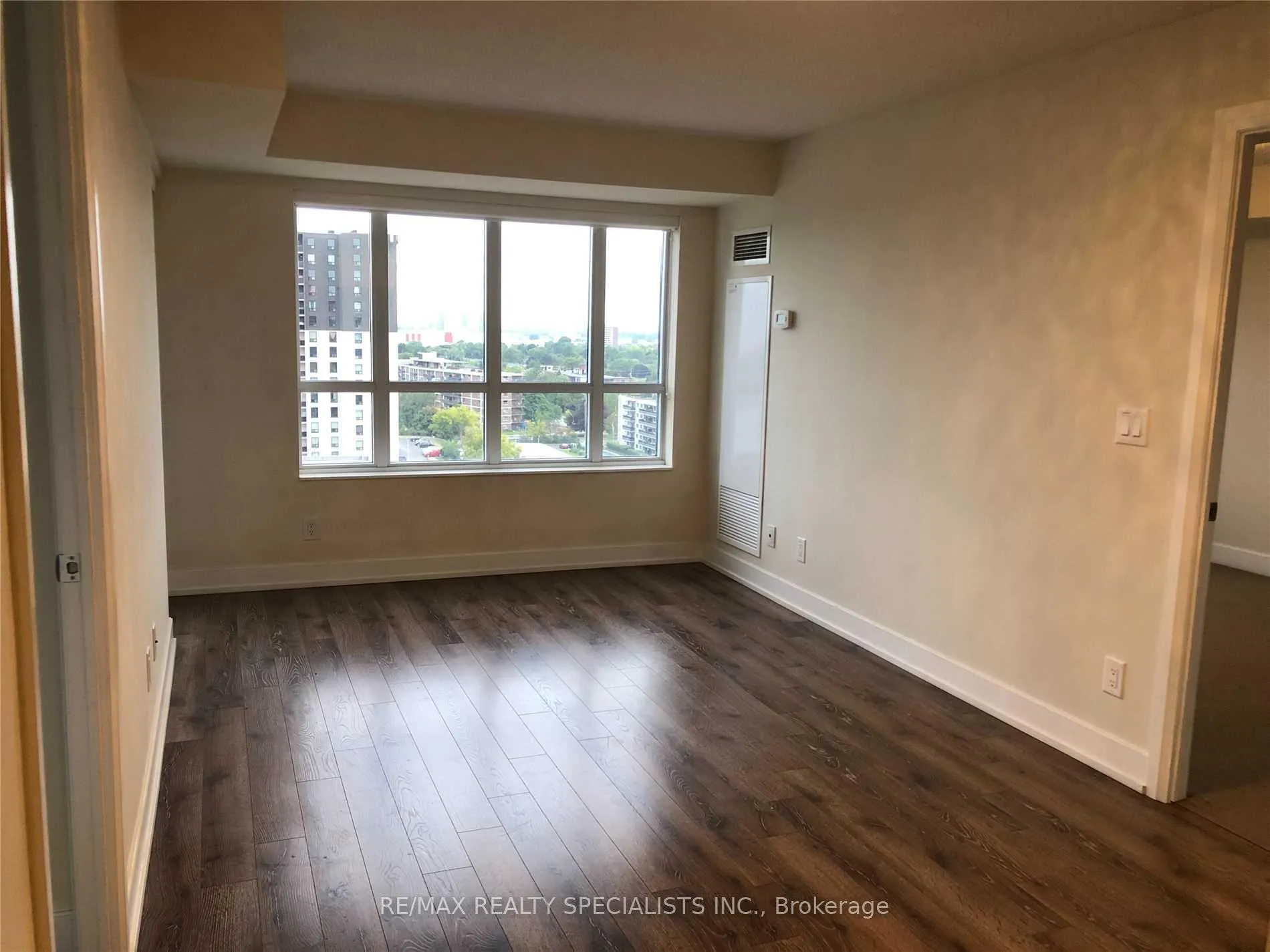 Photo 20 of Unit 1007, 6 Eva Road, Etobicoke, Etobicoke West Mall — HOMEH