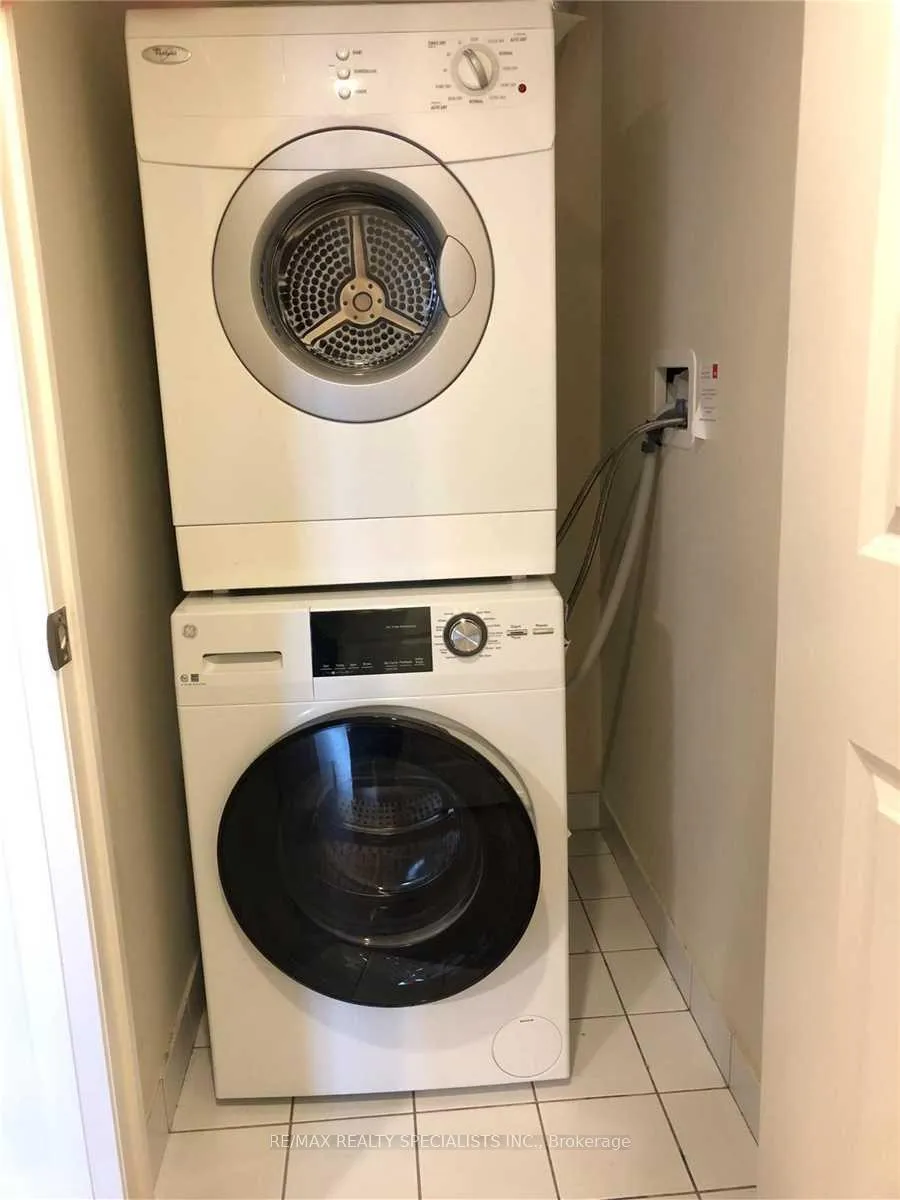 Photo 25 of Unit 1007, 6 Eva Road, Etobicoke, Etobicoke West Mall — HOMEH
