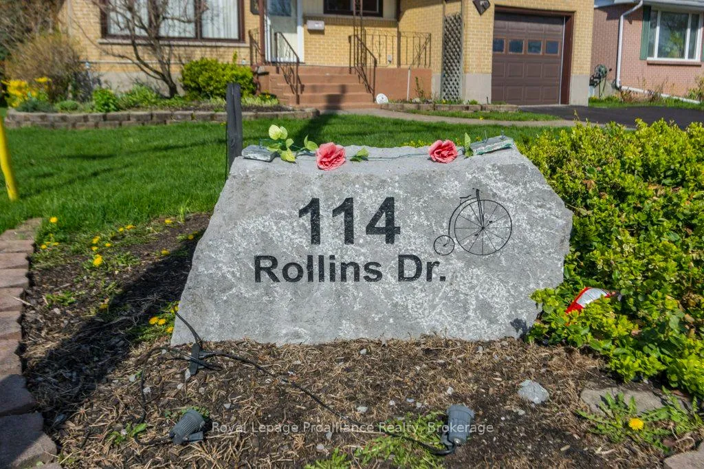 Photo 2 of 114 Rollins Drive, Belleville, Belleville Ward — HOMEH