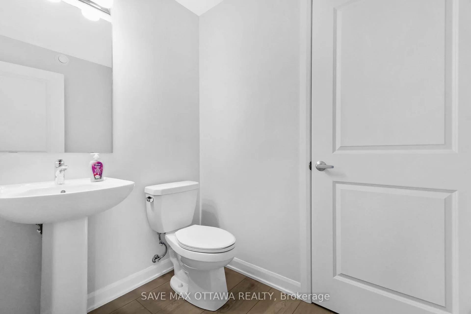 Photo 7 of Unit 07, 701 Glenroy Gilbert Drive, Ottawa, Barrhaven - Strandherd — HOMEH