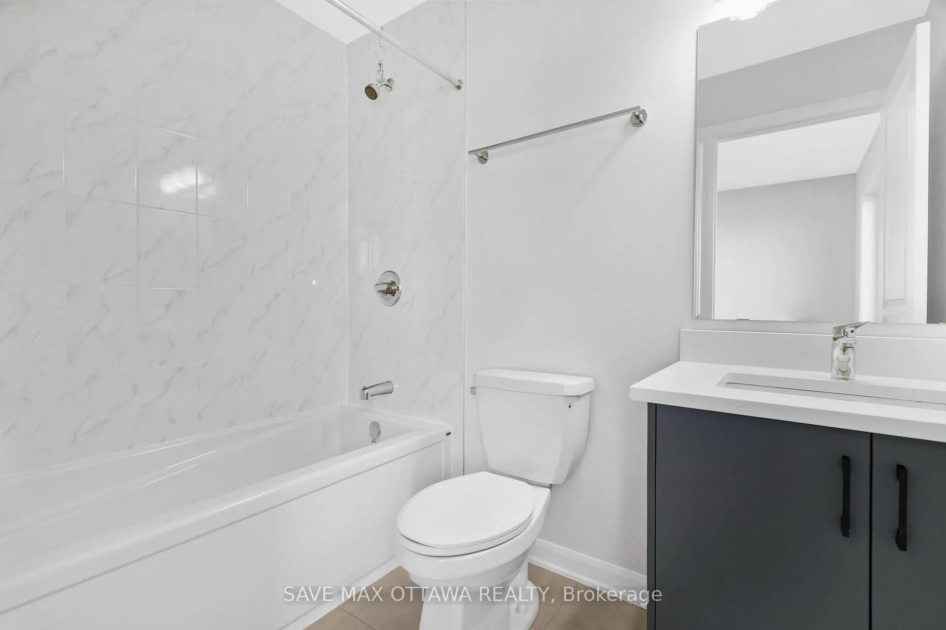 Photo 15 of Unit 07, 701 Glenroy Gilbert Drive, Ottawa, Barrhaven - Strandherd — HOMEH