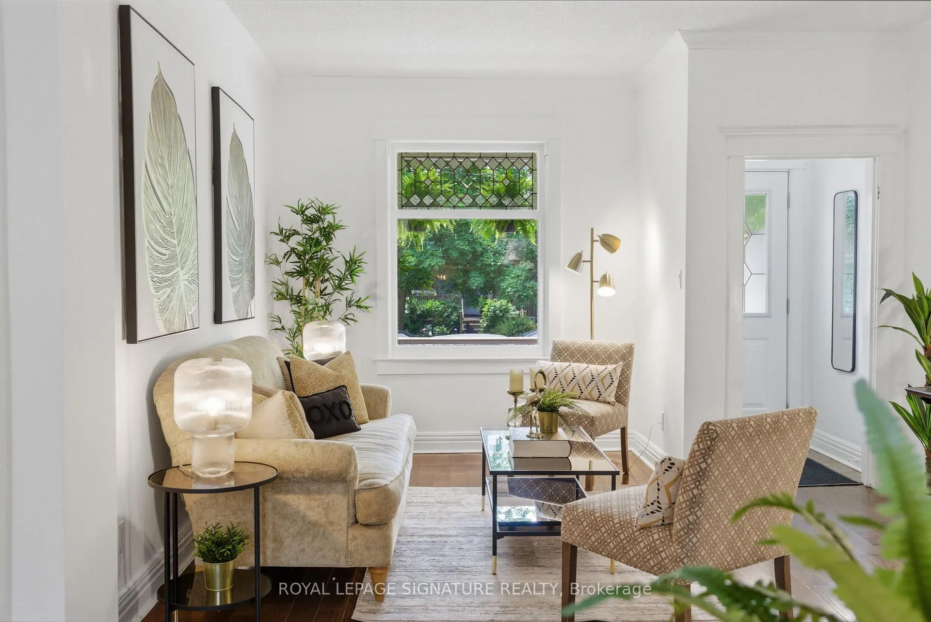 Photo 7 of 8 Baltic Avenue, Toronto, Danforth — HOMEH