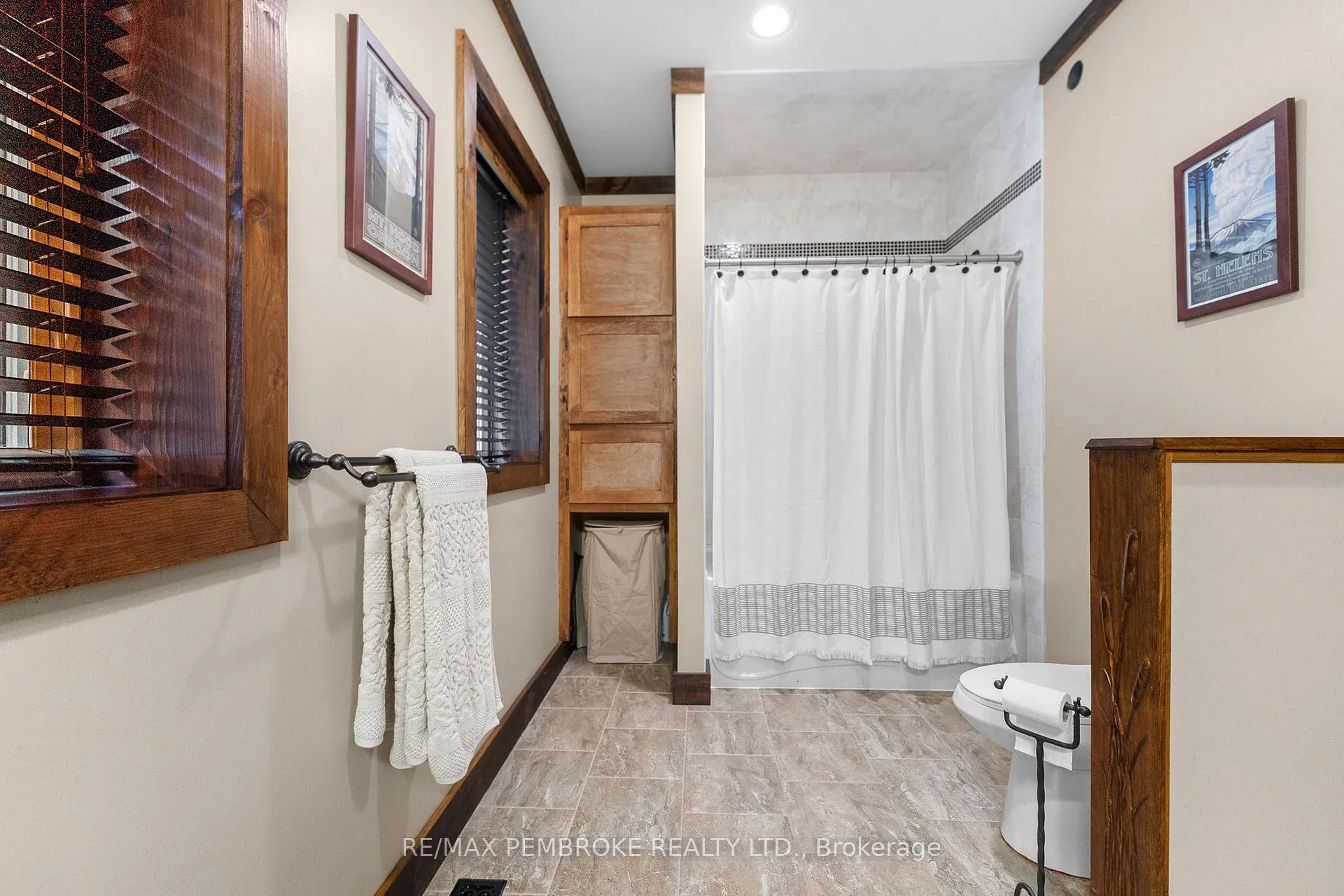 Photo 23 of Unit B, 442 Stringer Drive, Faraday — HOMEH
