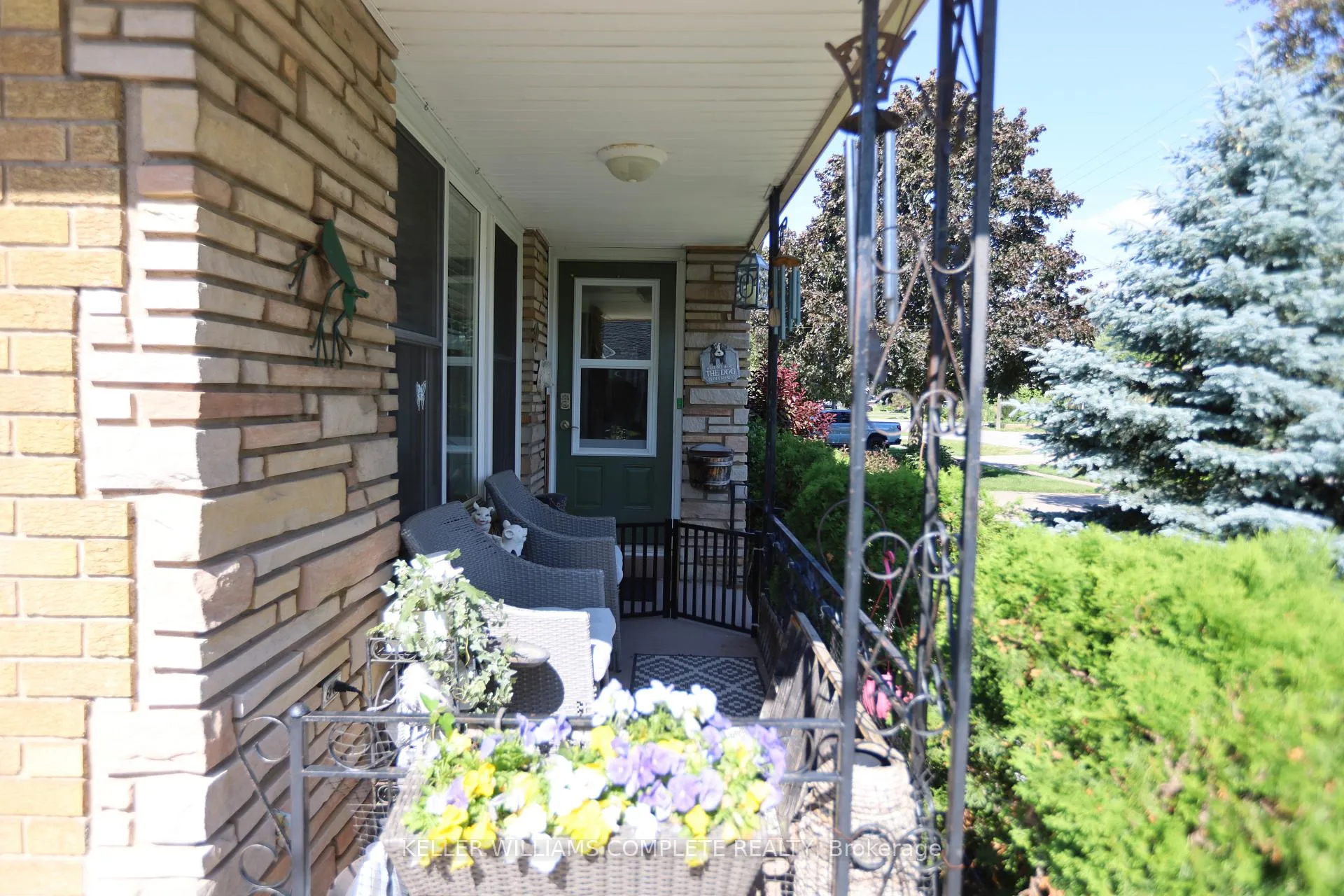 Photo 7 of 9 Cecil Street, St. Catharines, Lakeport — HOMEH