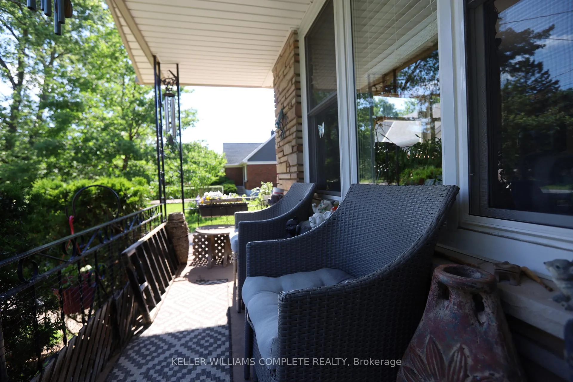 Photo 8 of 9 Cecil Street, St. Catharines, Lakeport — HOMEH
