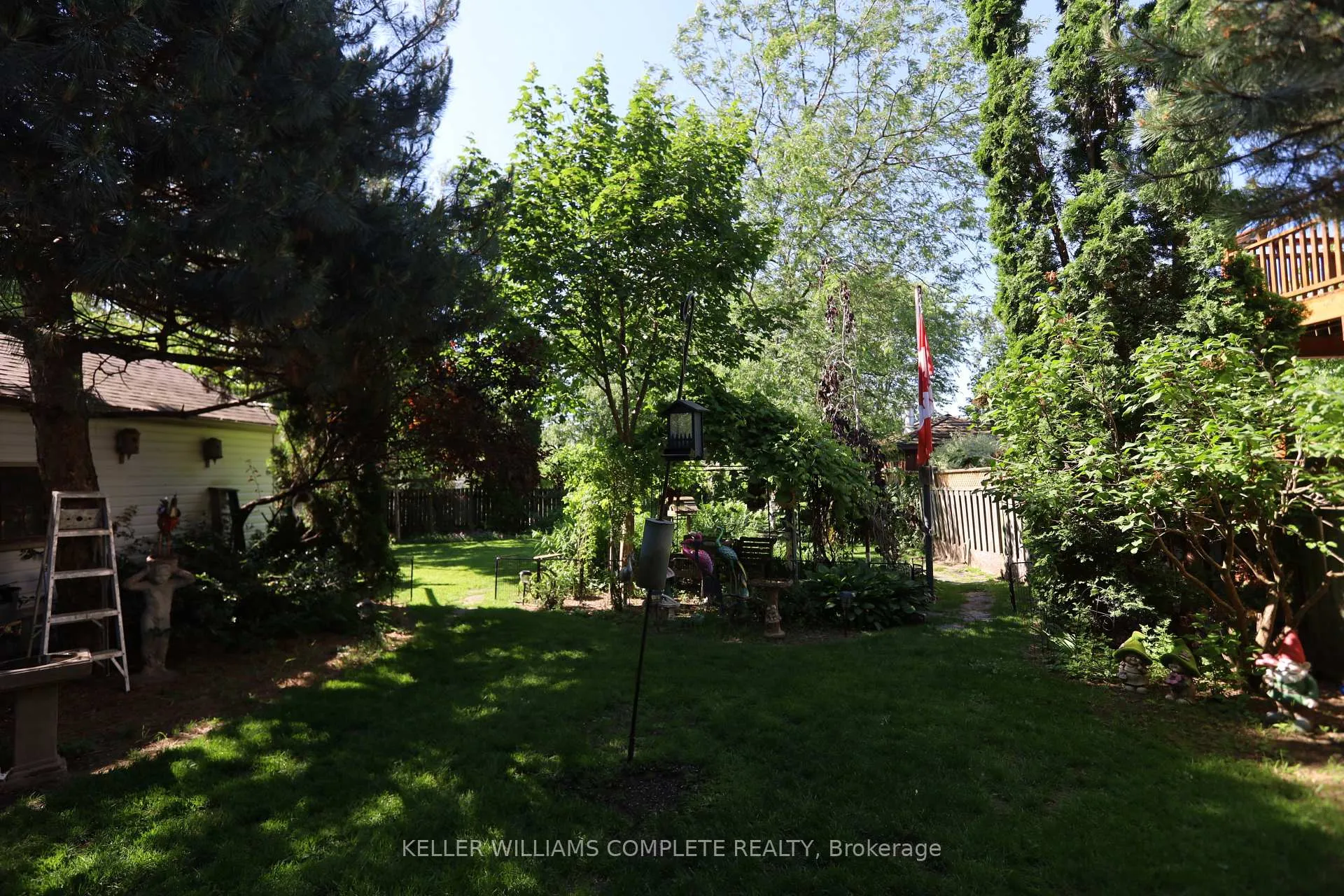 Photo 13 of 9 Cecil Street, St. Catharines, Lakeport — HOMEH
