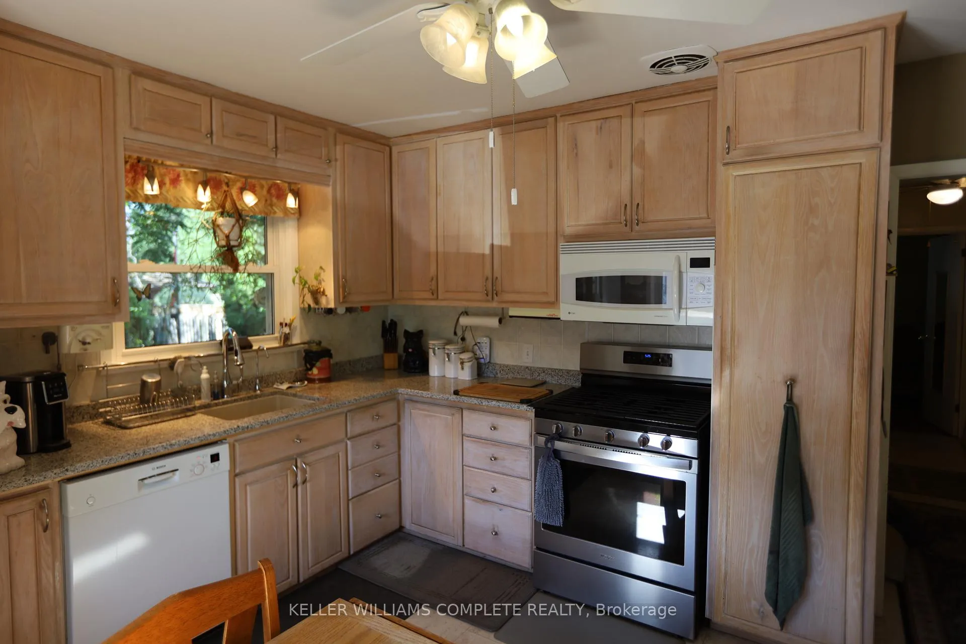 Photo 30 of 9 Cecil Street, St. Catharines, Lakeport — HOMEH