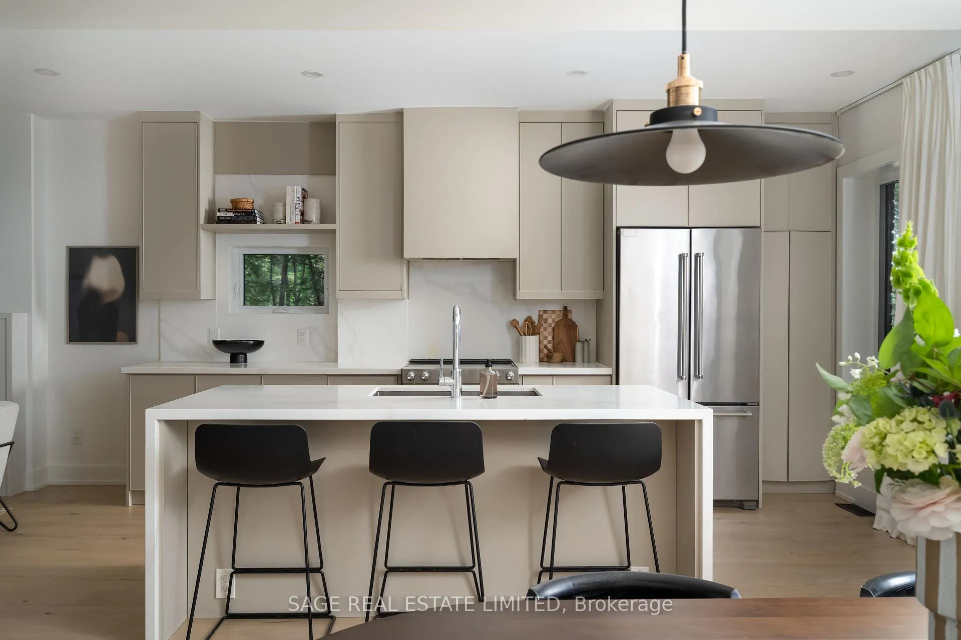 Photo 11 of 51 Mountview Avenue, Toronto, High Park North — HOMEH
