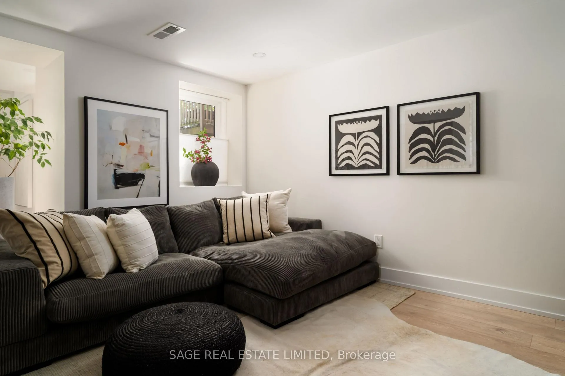 Photo 32 of 51 Mountview Avenue, Toronto, High Park North — HOMEH