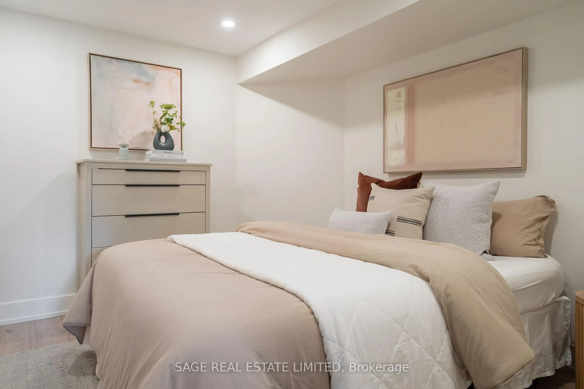 Photo 35 of 51 Mountview Avenue, Toronto, High Park North — HOMEH