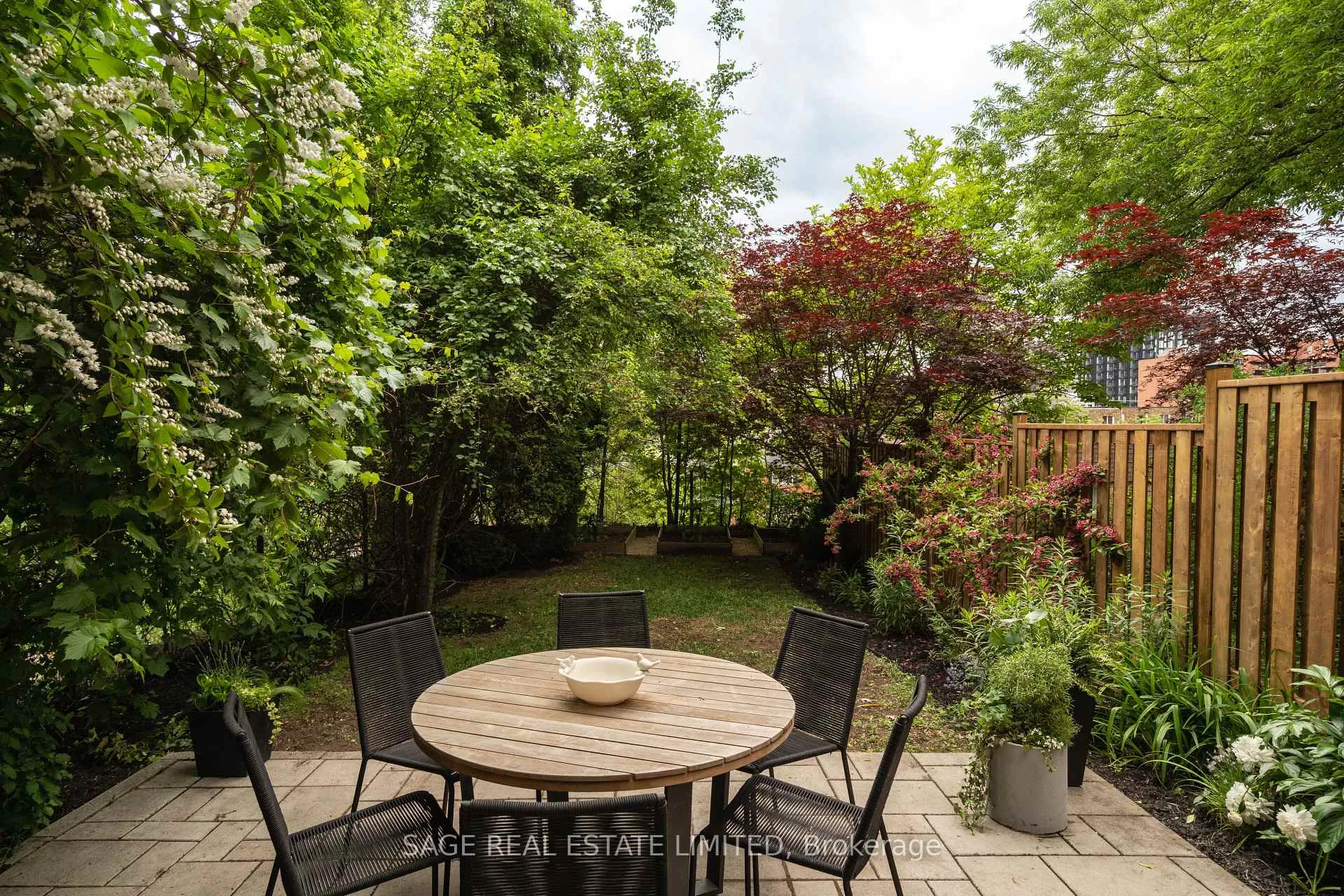 Photo 43 of 51 Mountview Avenue, Toronto, High Park North — HOMEH