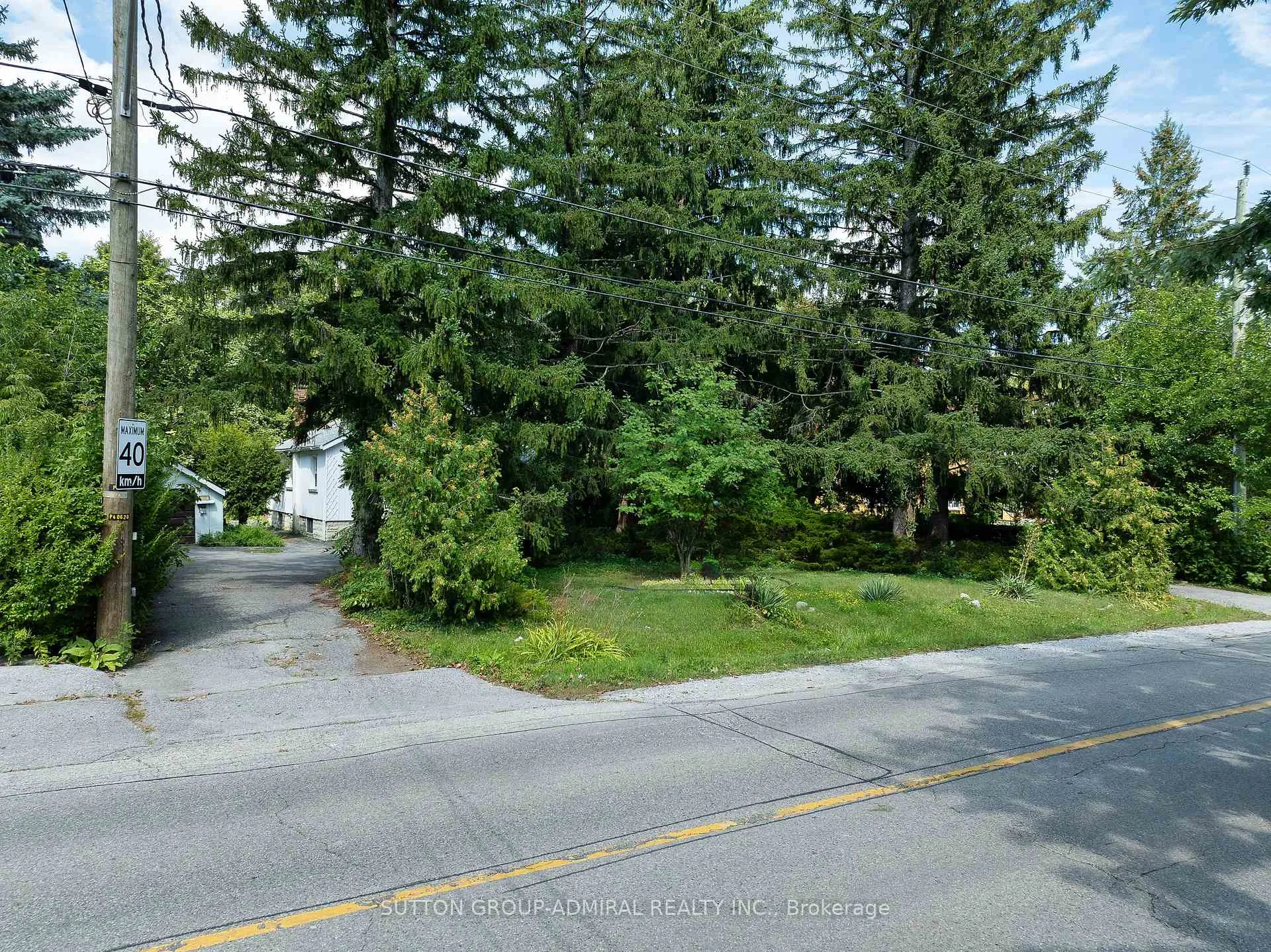 Photo 5 of 60 Arnold Avenue, Vaughan, Crestwood-Springfarm-Yorkhill — HOMEH