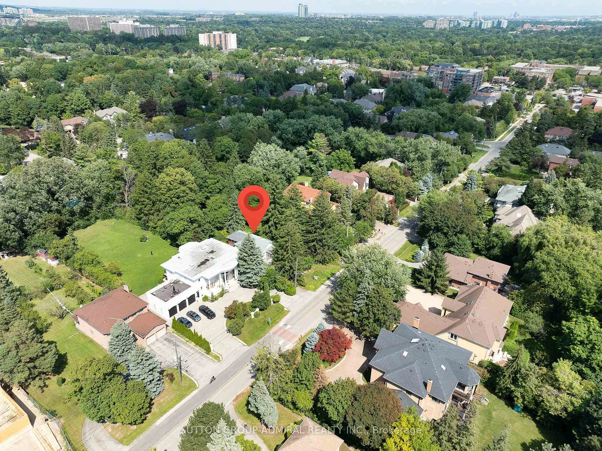 Photo 14 of 60 Arnold Avenue, Vaughan, Crestwood-Springfarm-Yorkhill — HOMEH