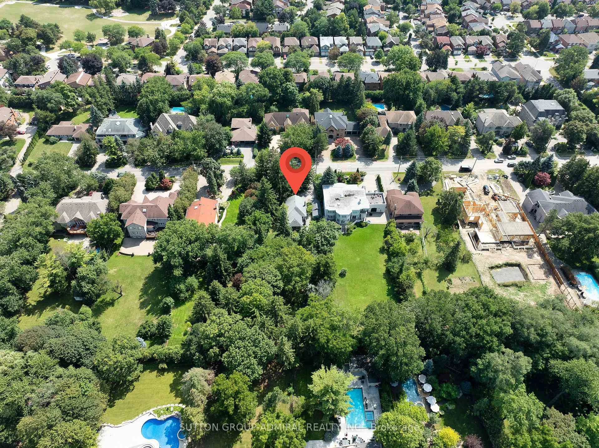 Photo 18 of 60 Arnold Avenue, Vaughan, Crestwood-Springfarm-Yorkhill — HOMEH