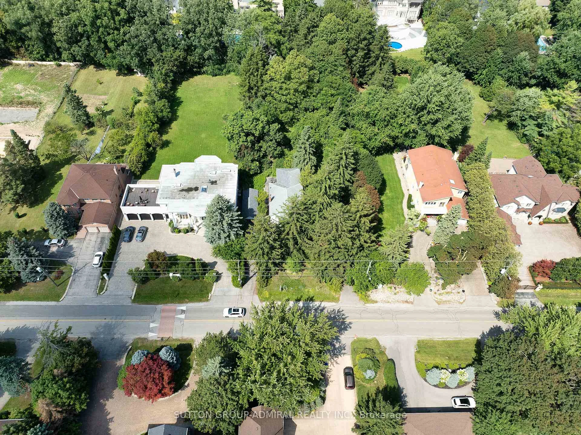 Photo 23 of 60 Arnold Avenue, Vaughan, Crestwood-Springfarm-Yorkhill — HOMEH