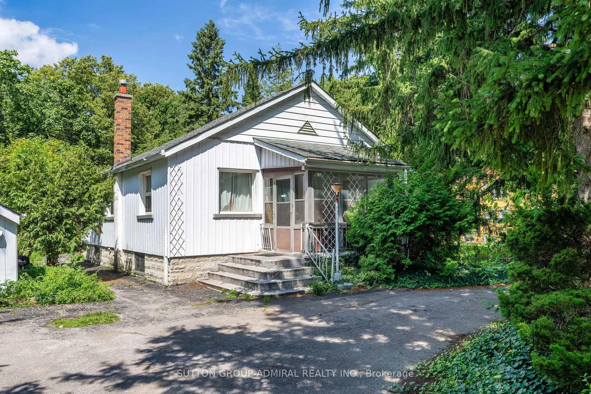 Photo 32 of 60 Arnold Avenue, Vaughan, Crestwood-Springfarm-Yorkhill — HOMEH