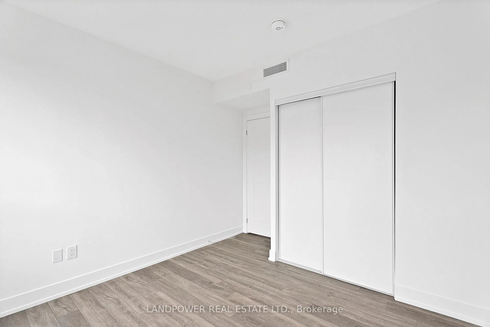 Photo 19 of Unit 809, 9 Clegg Road, Markham, Unionville — HOMEH