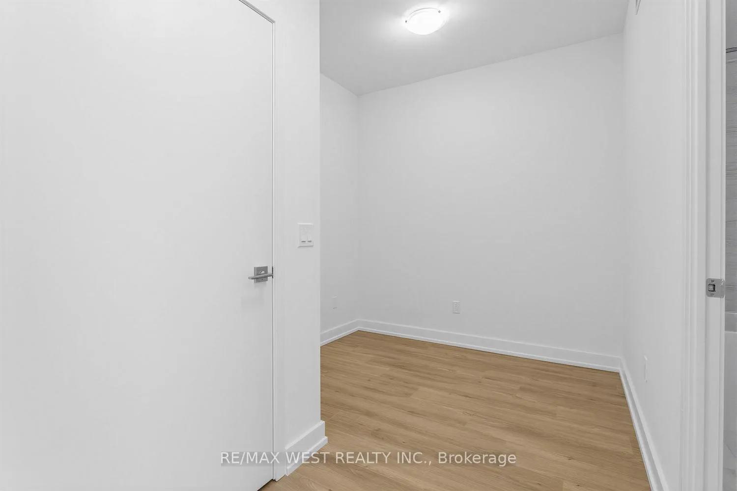 Photo 15 of Unit 2222, 498 Caldari Road, Vaughan, Concord — HOMEH