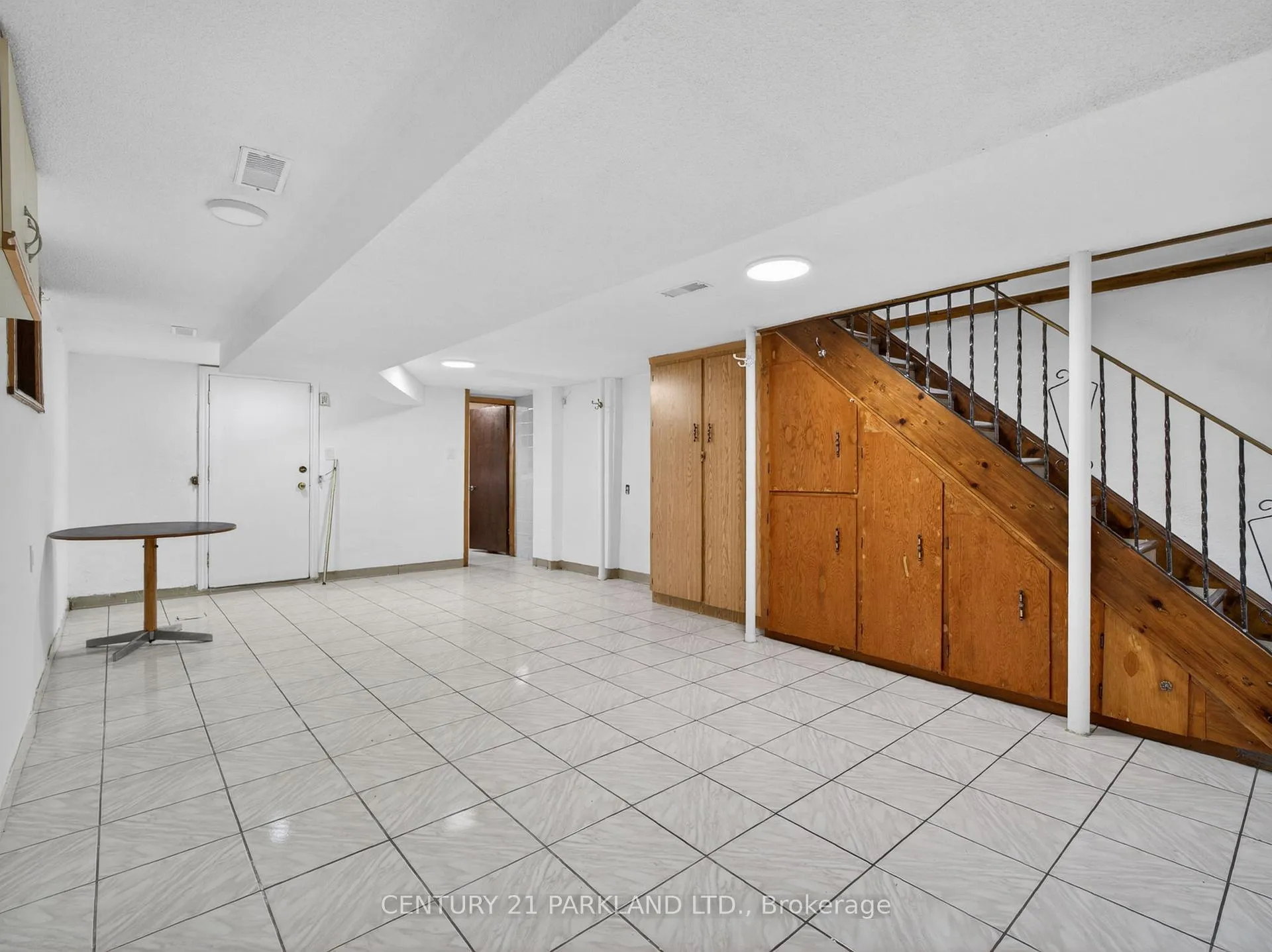 Photo 27 of 26 Earlscourt Avenue, Toronto, Corso Italia-Davenport — HOMEH