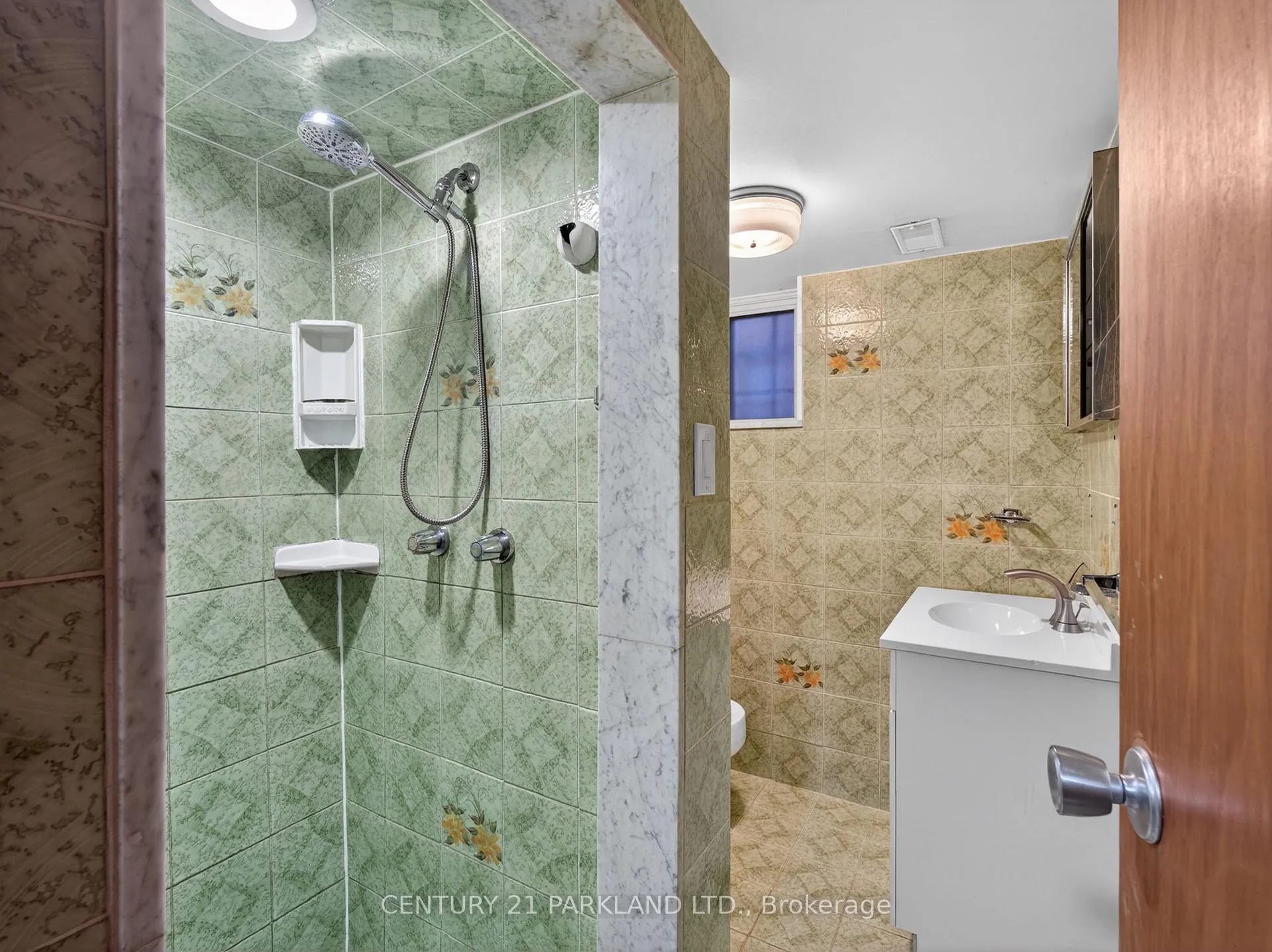 Photo 31 of 26 Earlscourt Avenue, Toronto, Corso Italia-Davenport — HOMEH