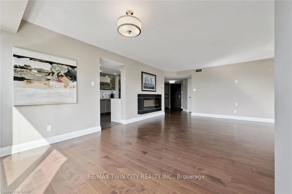 Photo 13 of Unit 602, 6 Willow Street, Waterloo, Uptown Waterloo — HOMEH