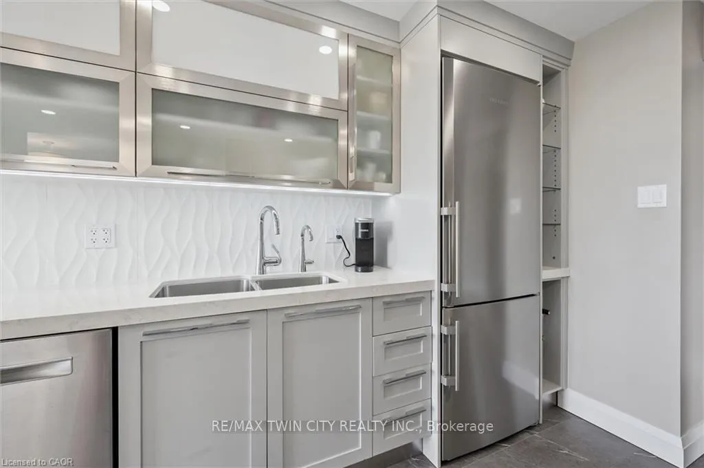 Photo 19 of Unit 602, 6 Willow Street, Waterloo, Uptown Waterloo — HOMEH