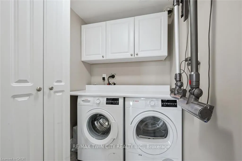 Photo 32 of Unit 602, 6 Willow Street, Waterloo, Uptown Waterloo — HOMEH
