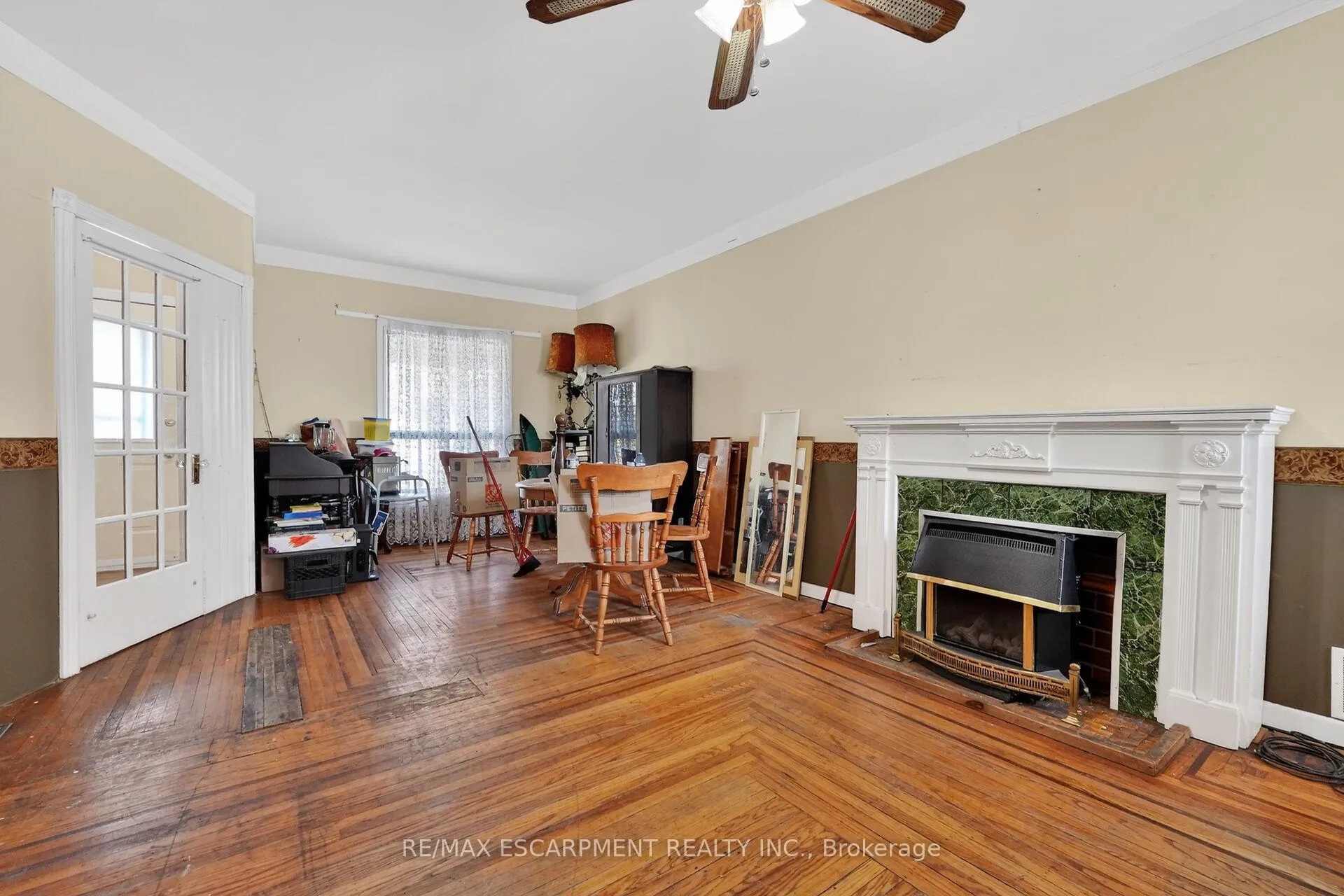 Photo 5 of 86 Belview Avenue, Hamilton, Crown Point — HOMEH