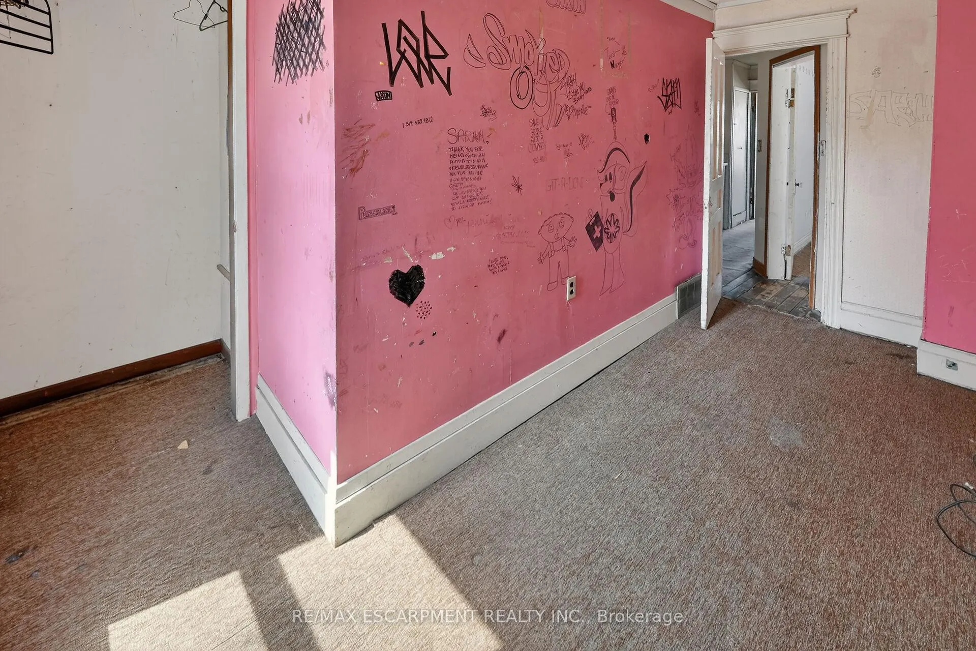 Photo 21 of 86 Belview Avenue, Hamilton, Crown Point — HOMEH