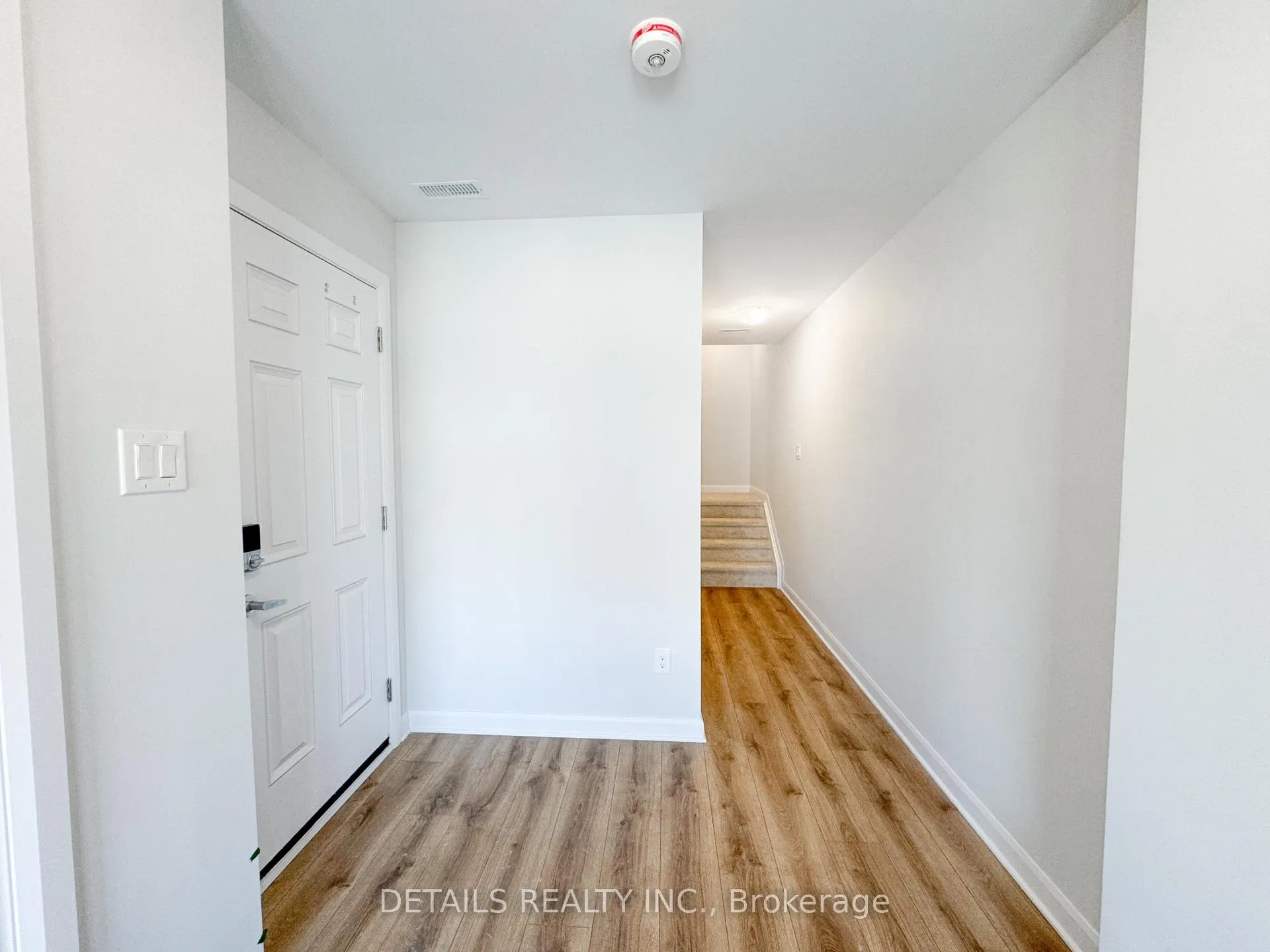 Photo 2 of 380 Clearpath Private, Ottawa, Kanata - Kanata Lakes/Heritage Hills — HOMEH