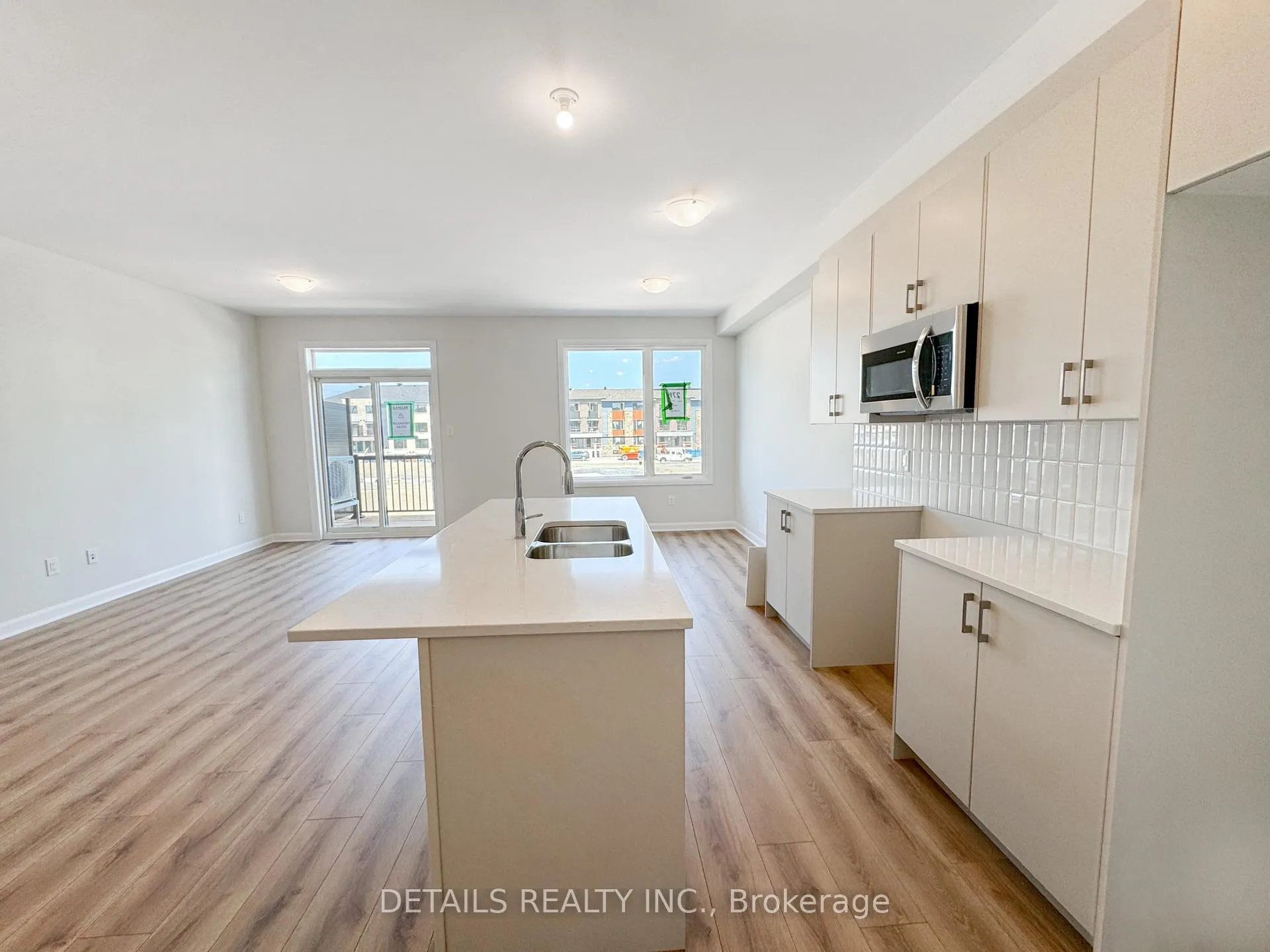 Photo 5 of 380 Clearpath Private, Ottawa, Kanata - Kanata Lakes/Heritage Hills — HOMEH