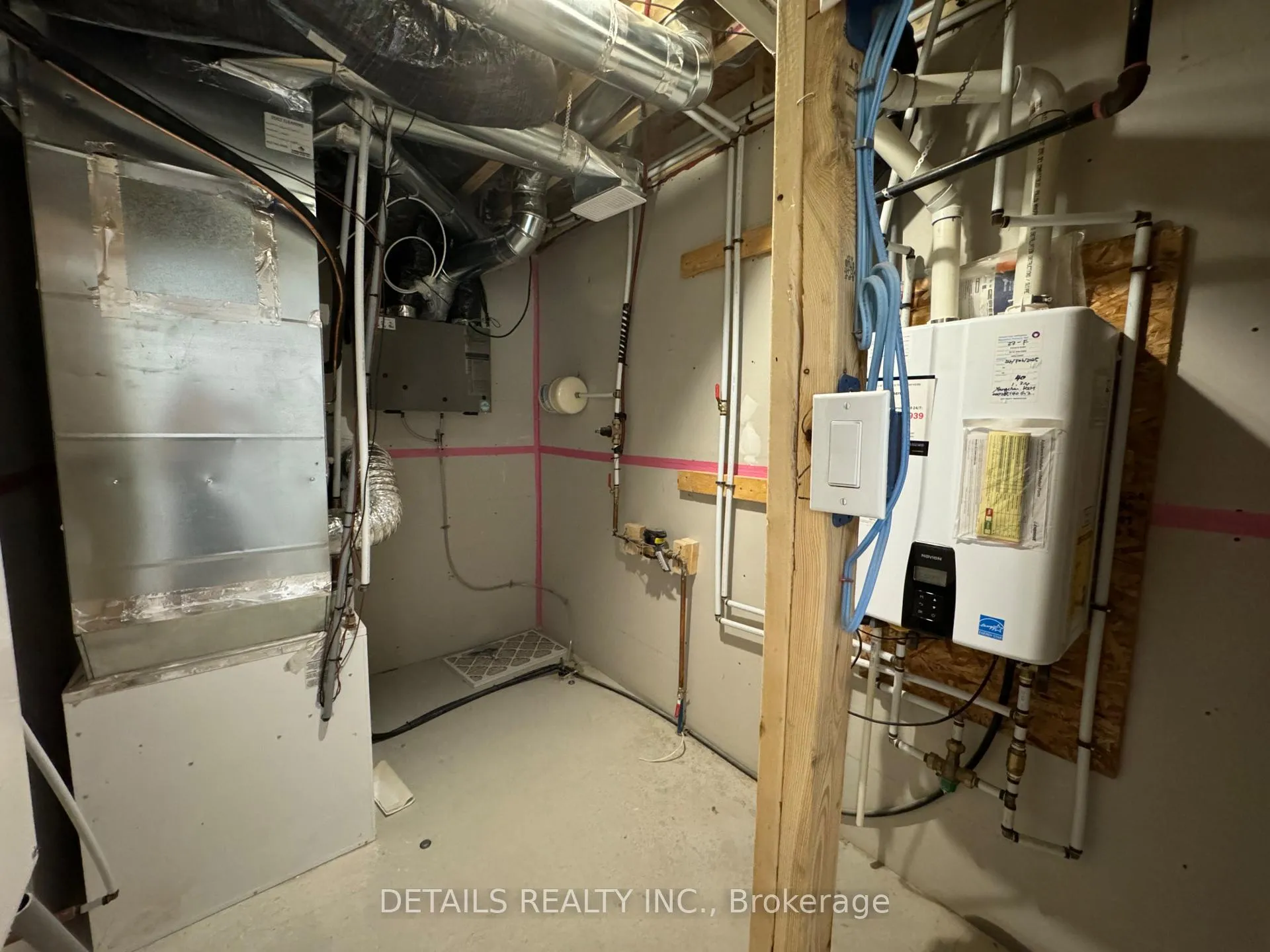 Photo 15 of 380 Clearpath Private, Ottawa, Kanata - Kanata Lakes/Heritage Hills — HOMEH
