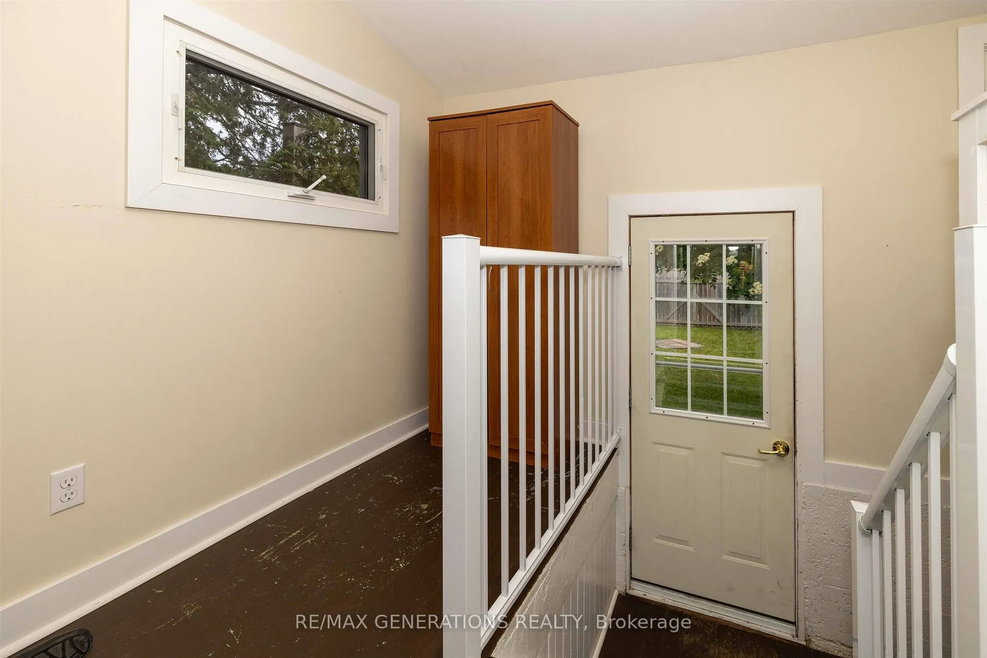 Photo 13 of 1209 Brown Street, Thunder Bay, Westfort — HOMEH