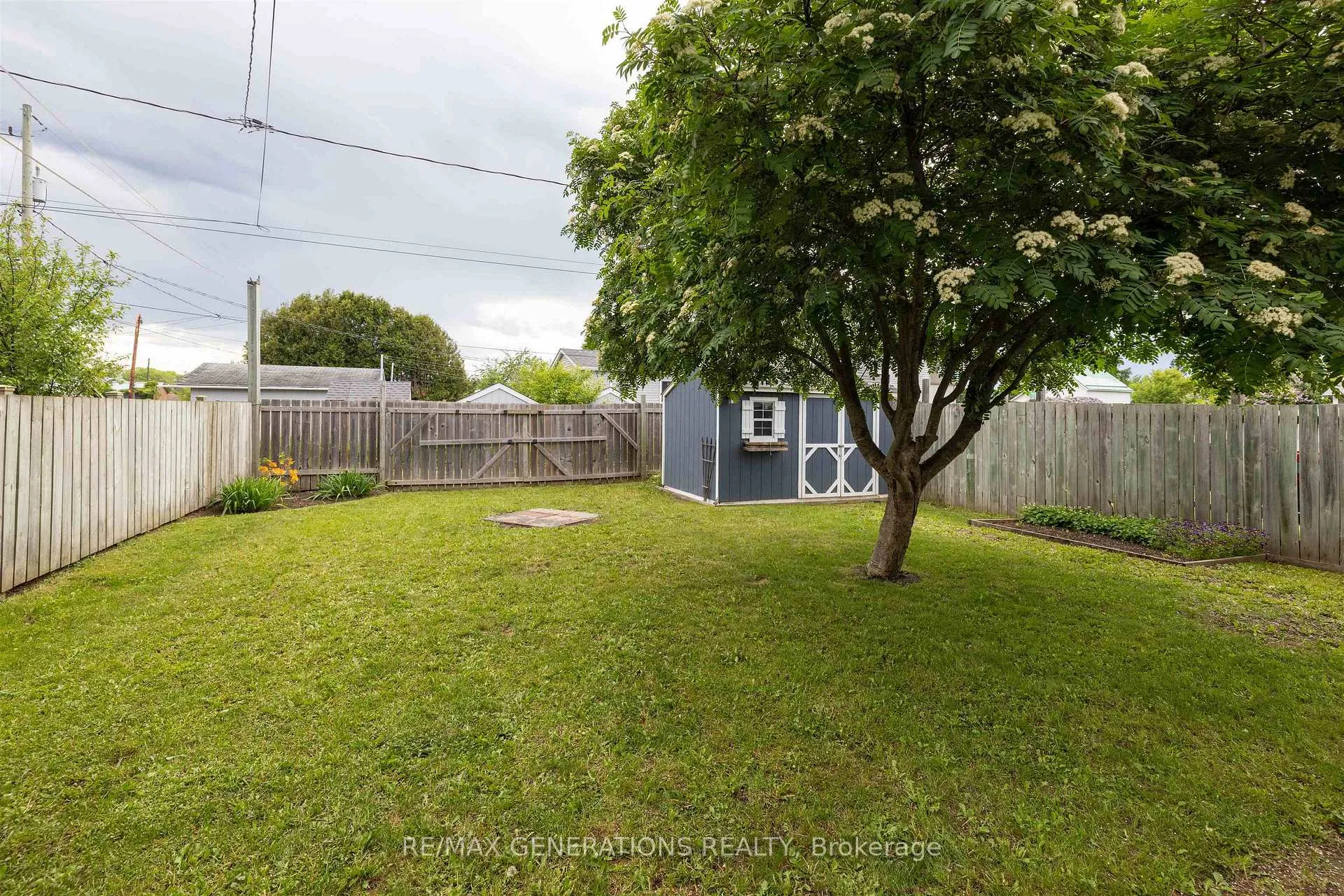Photo 18 of 1209 Brown Street, Thunder Bay, Westfort — HOMEH