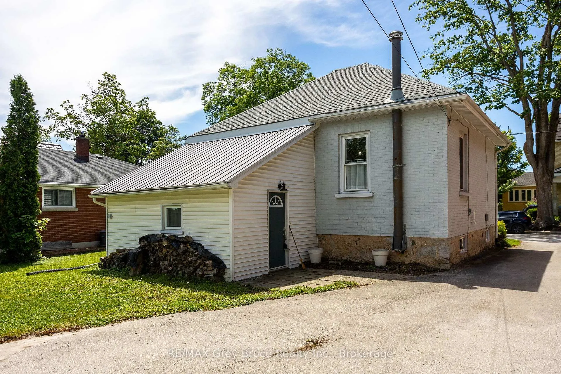 Photo 3 of 177 2nd Avenue SW, Arran-Elderslie — HOMEH