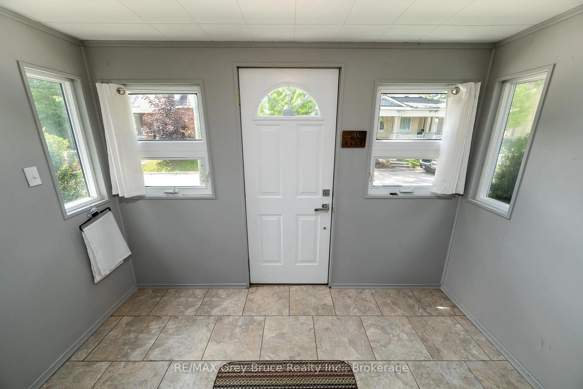 Photo 7 of 177 2nd Avenue SW, Arran-Elderslie — HOMEH