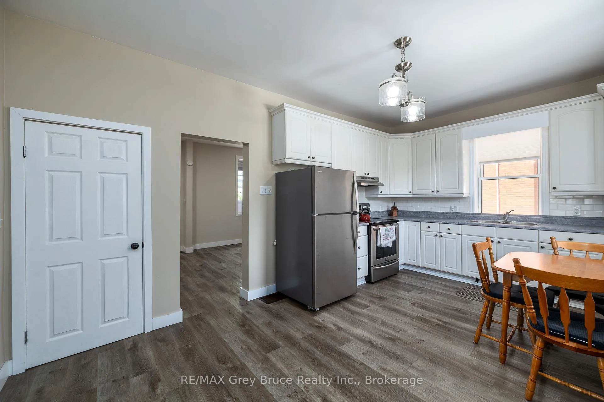 Photo 8 of 177 2nd Avenue SW, Arran-Elderslie — HOMEH