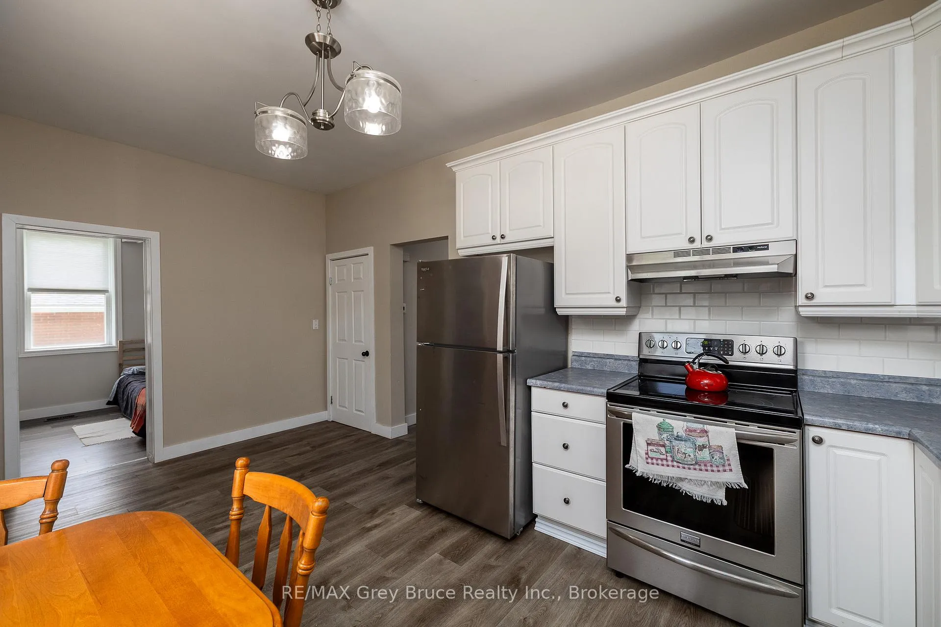 Photo 9 of 177 2nd Avenue SW, Arran-Elderslie — HOMEH