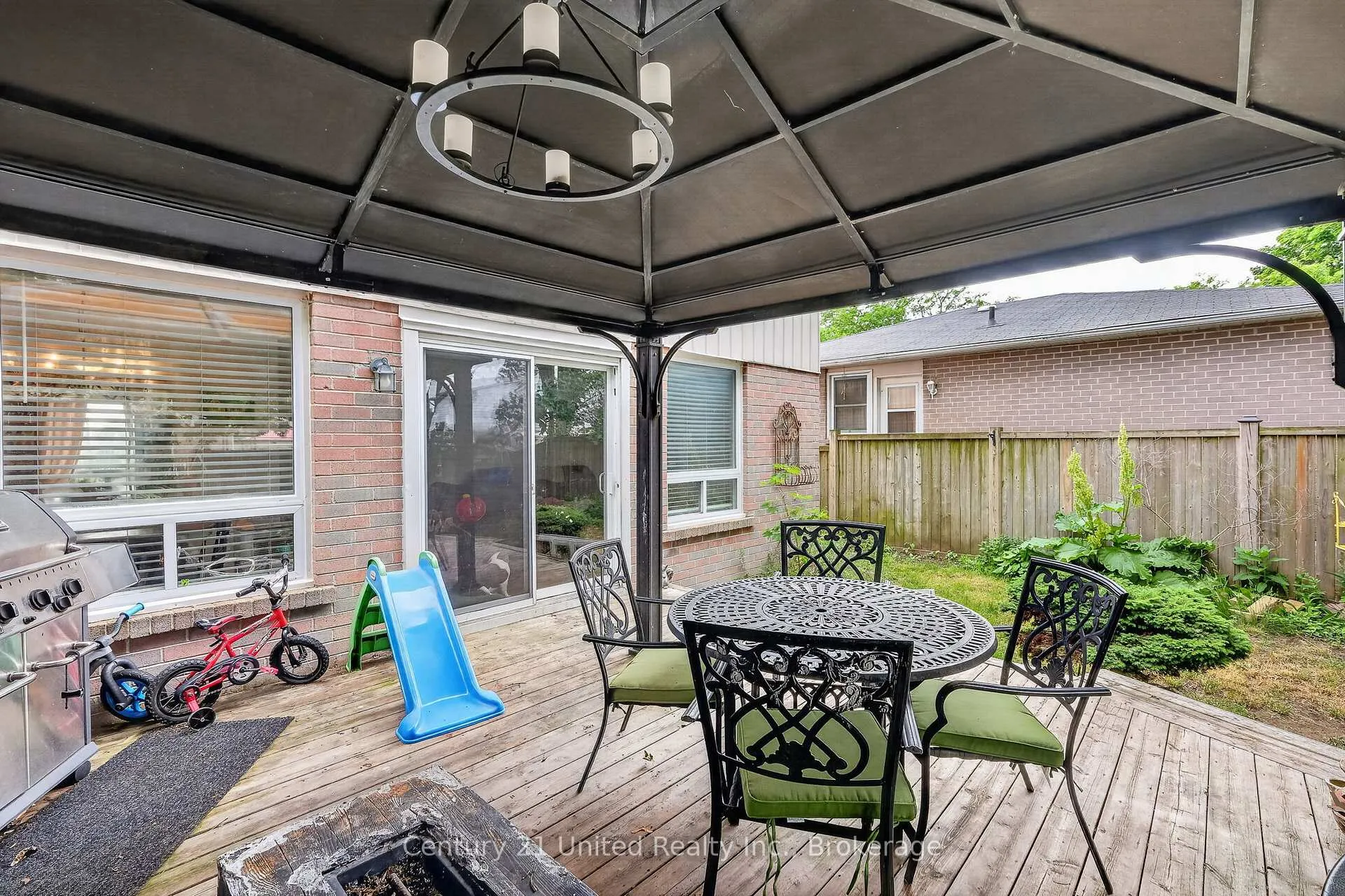 Photo 32 of 42 Peacock Boulevard, Port Hope — HOMEH
