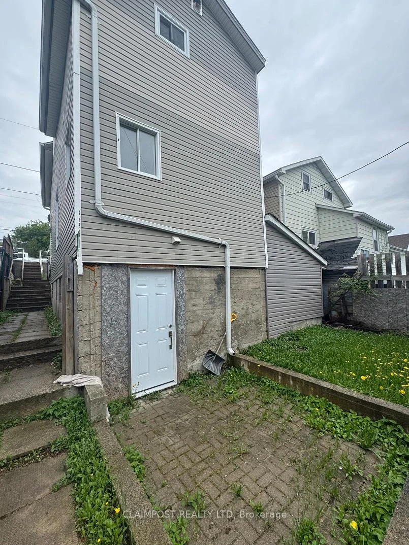 Photo 2 of 85 Fourth Avenue, Timmins, SCH - Main Area — HOMEH