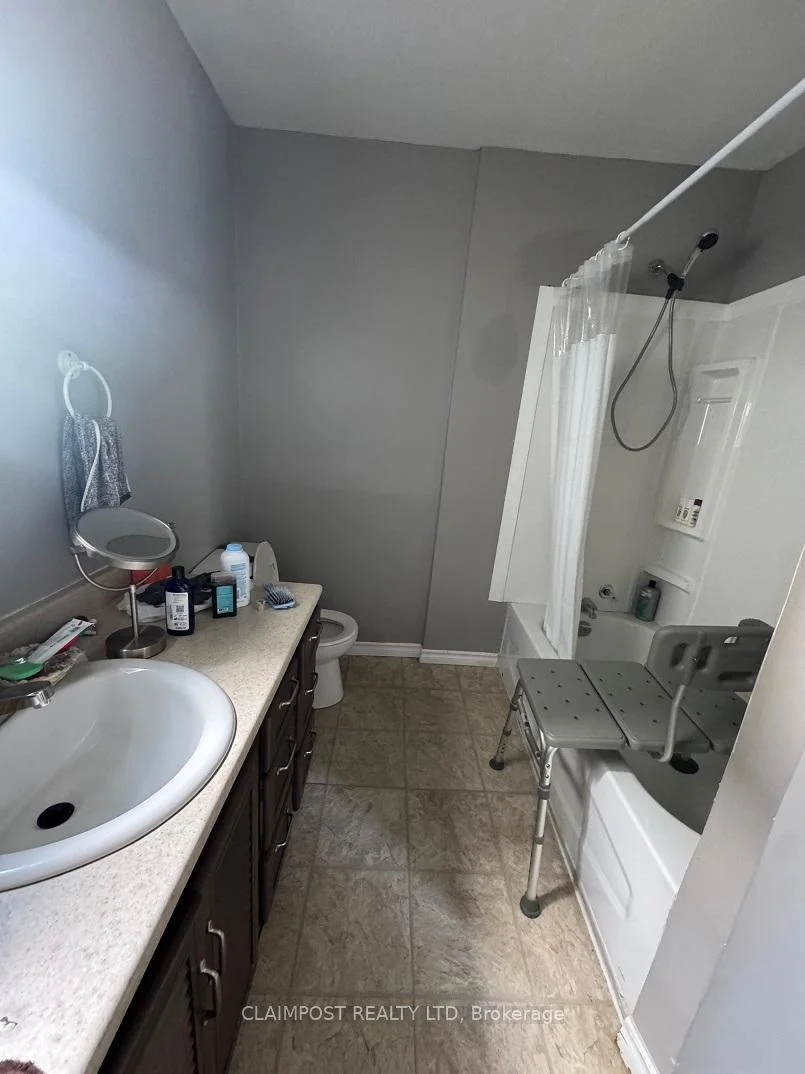 Photo 10 of 85 Fourth Avenue, Timmins, SCH - Main Area — HOMEH