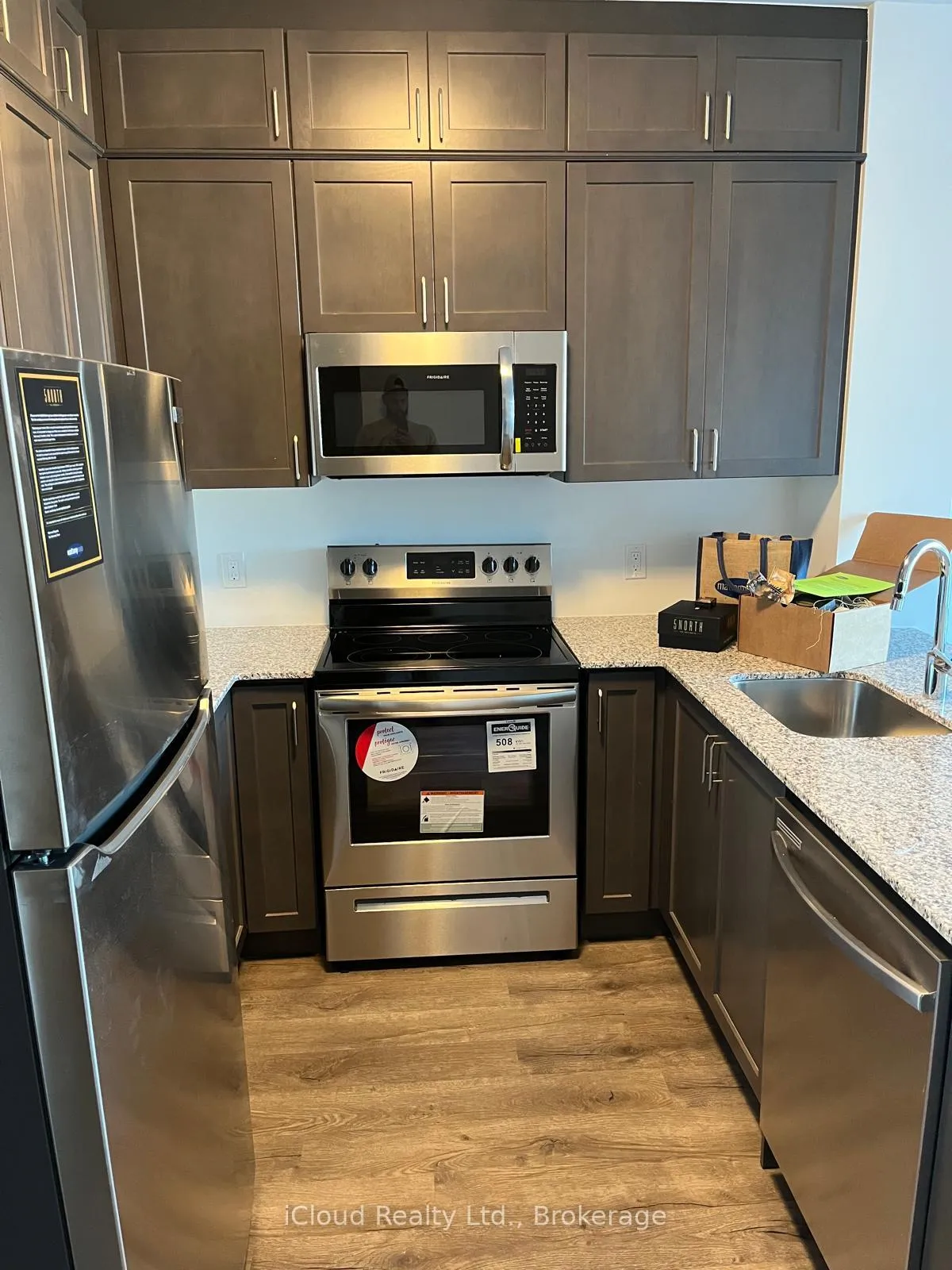 Photo 3 of Unit 319, 50 Kaitting Trail, Oakville, Glenorchy — HOMEH
