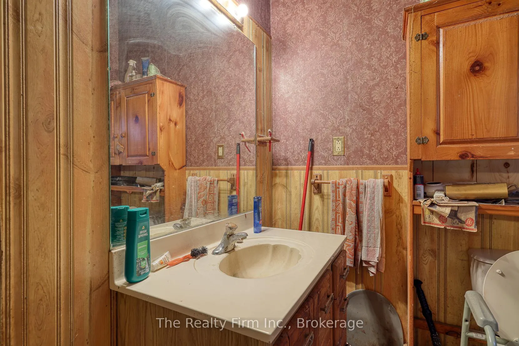 Photo 19 of 107 Huron Street, Zorra, Embro — HOMEH
