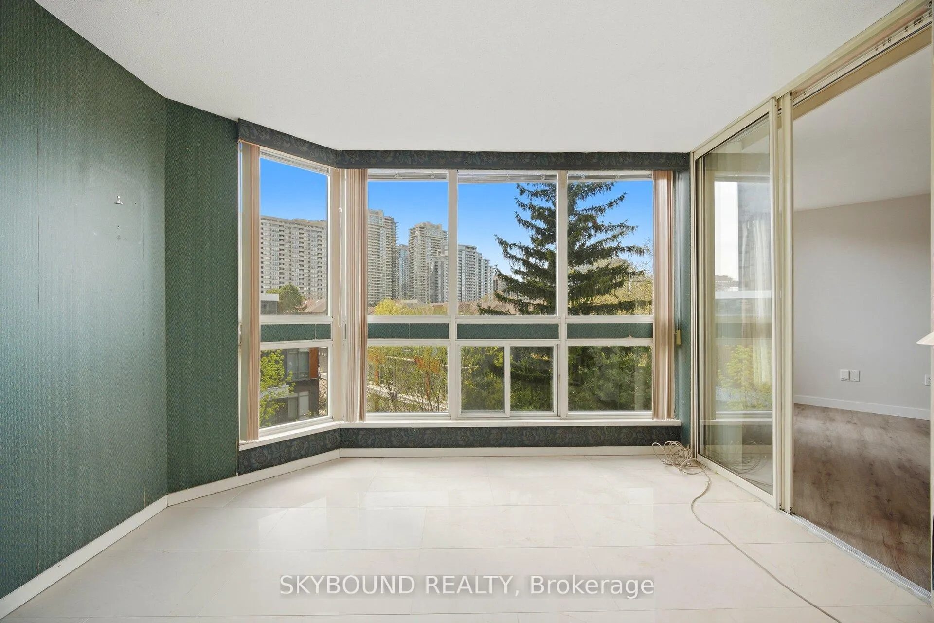Photo 35 of Unit 511, 10 Kenneth Avenue, North York, Willowdale East — HOMEH
