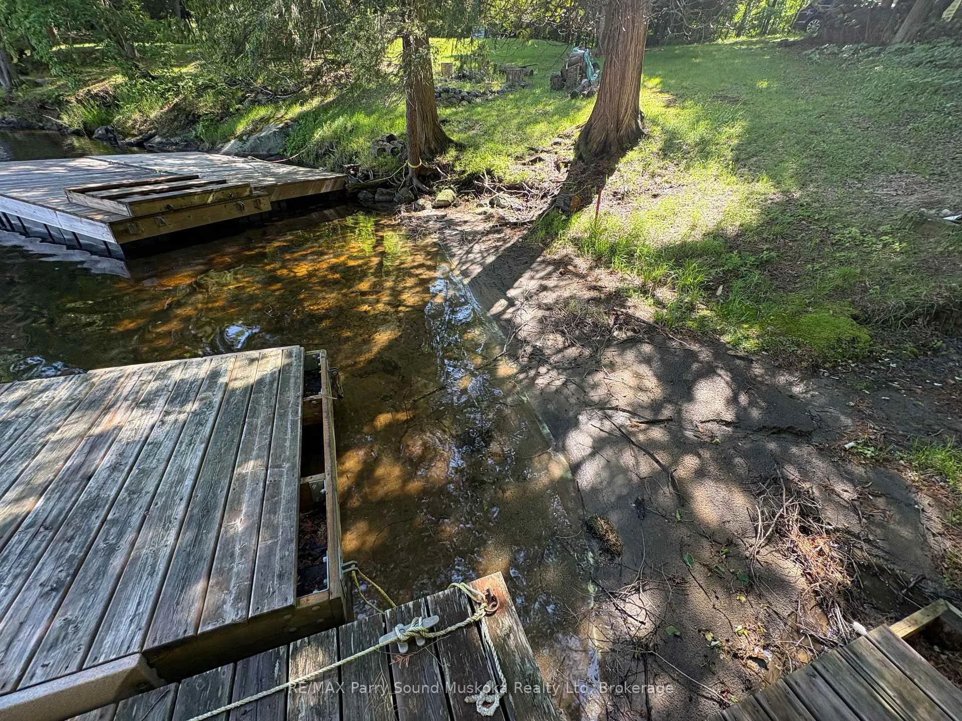 Photo 2 of 85 Sunnyshore Park Drive, McKellar — HOMEH