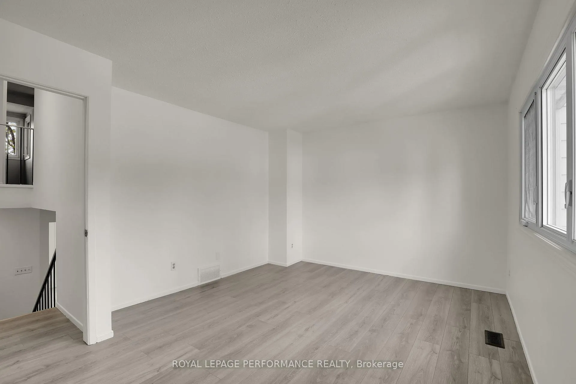 Photo 22 of Unit 10, 3342 Southgate Road, Ottawa, South Keys — HOMEH