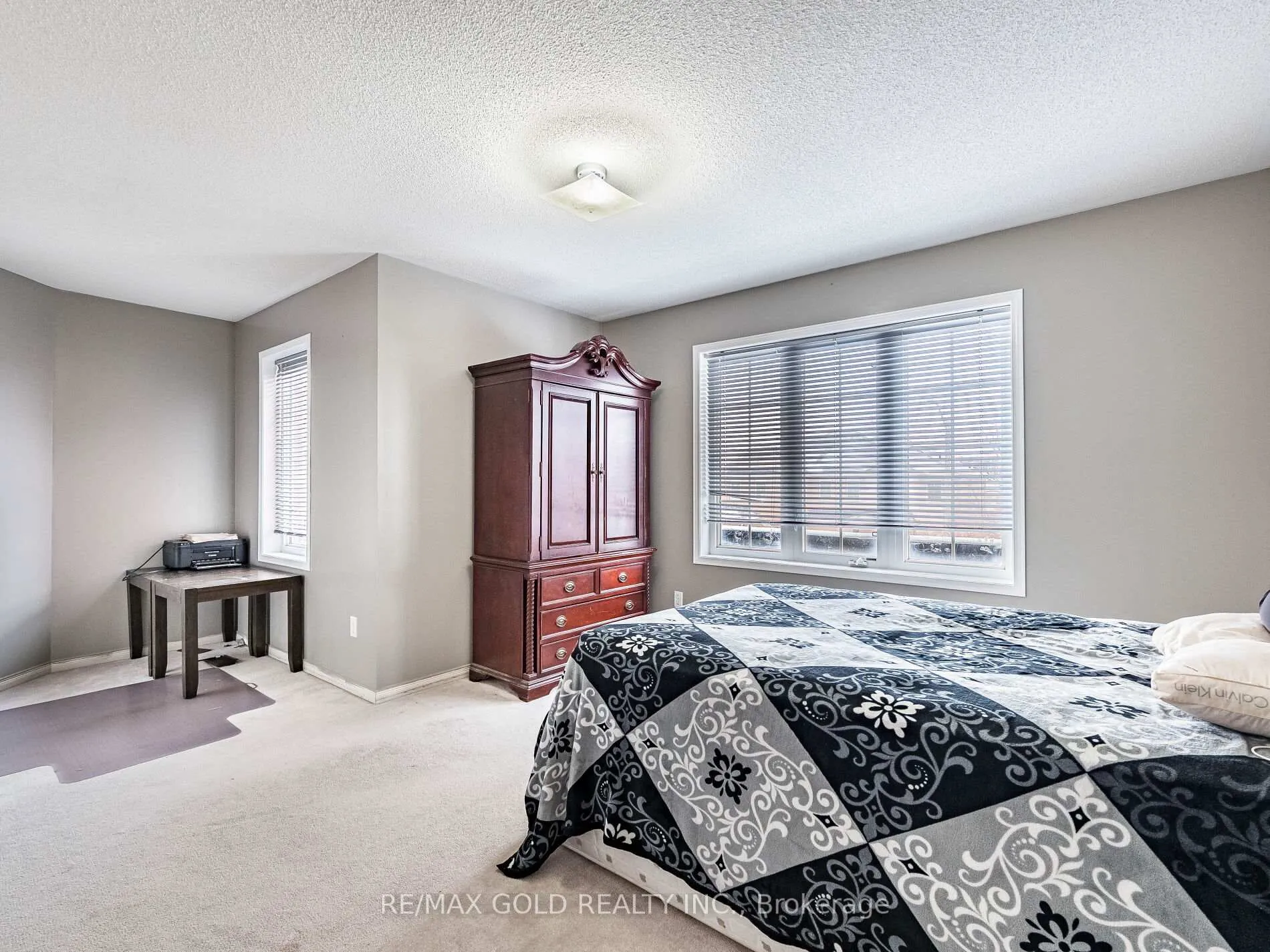 Photo 25 of 18 Travis Crescent, Brampton, Fletcher's Meadow — HOMEH