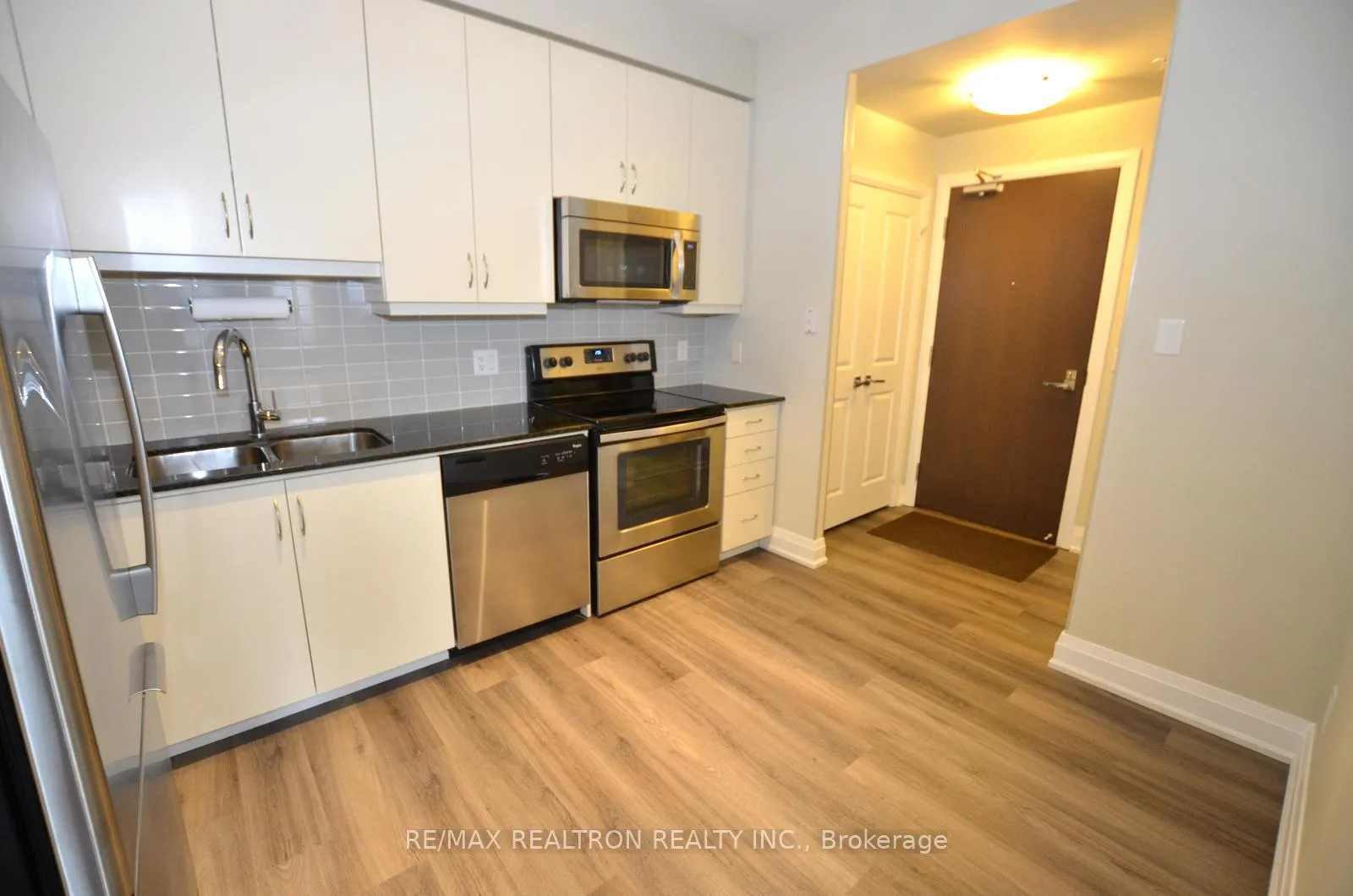 Photo 12 of Unit 302, 75 North Park Road, Vaughan, Beverley Glen — HOMEH