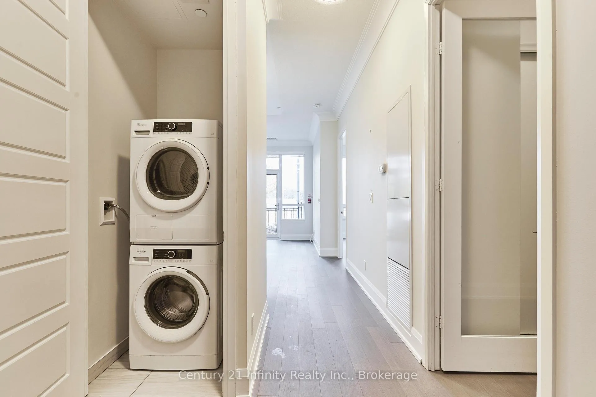 Photo 14 of Unit 115, 25 Water Walk Drive, Markham, Unionville — HOMEH