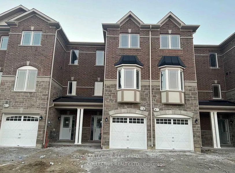 Front of 34 Milson Cres
